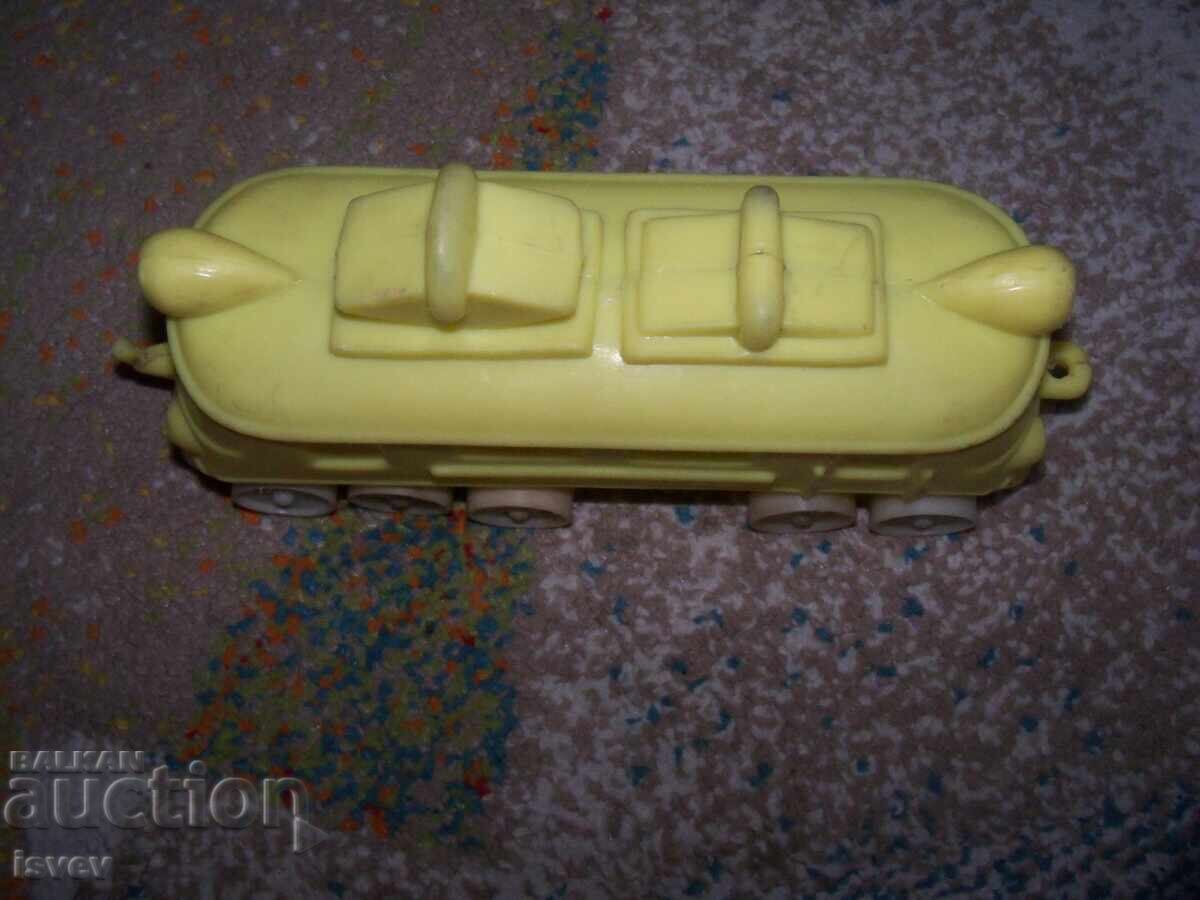Plastic train, locomotive, social toy. Length 21 cm - 5 Plastic train, locomotive, social toy. Length 21 cm - 5