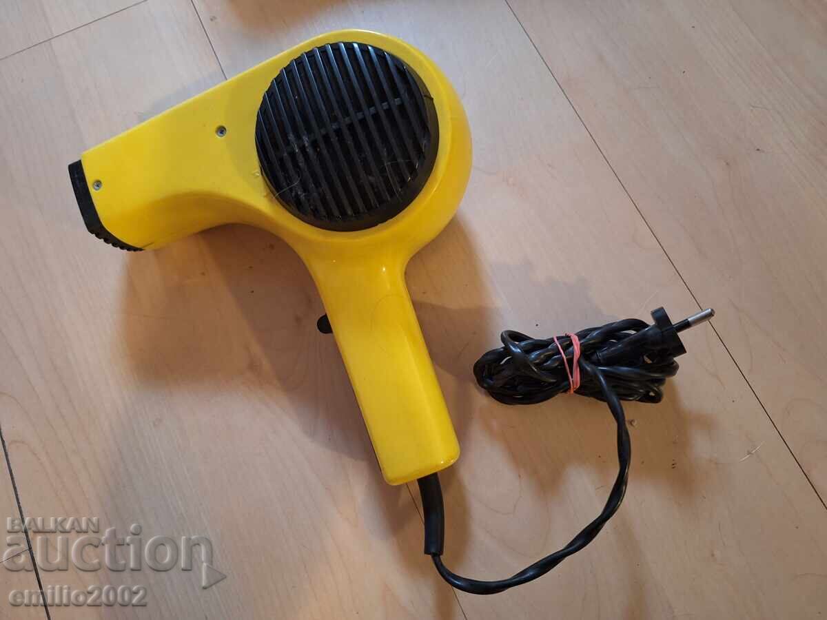 Сешоар ГДР ретро соц с цена 9.00 лв. | € 4.60