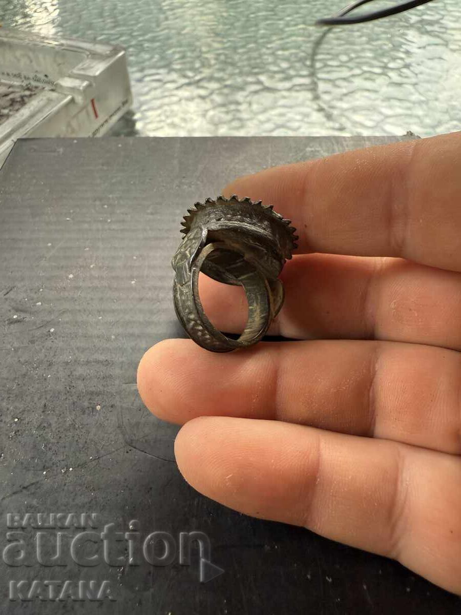 Аукцион Стар възрожденски пръстен