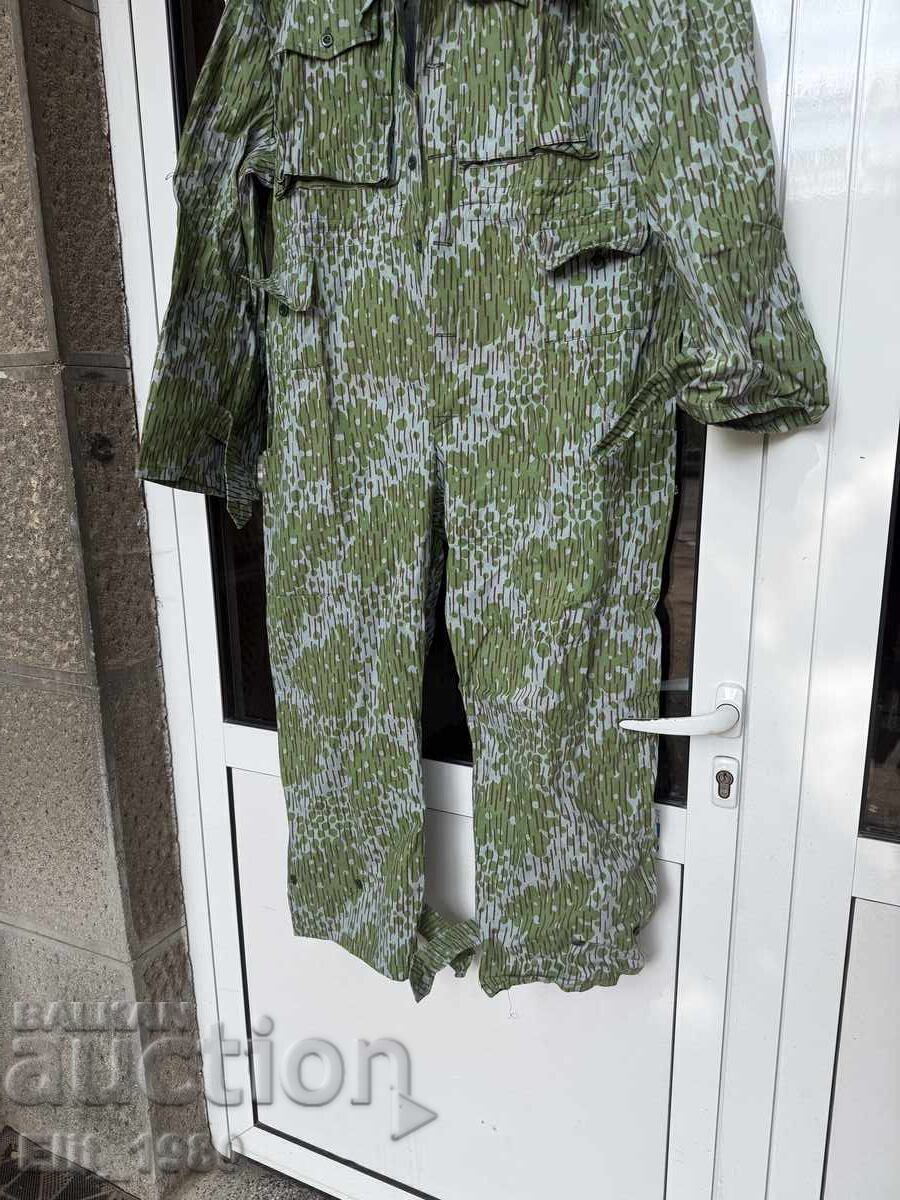 Licitație Salopetă camuflaj BNA