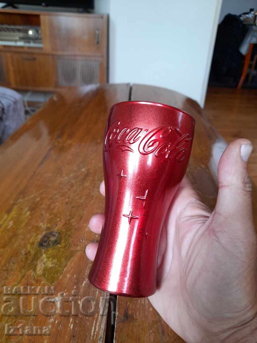 Ένα παλιό ποτήρι Coca Cola, Coca Cola με τιμή 27.00 BGN | € 13.80