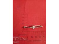 Старинна брошка