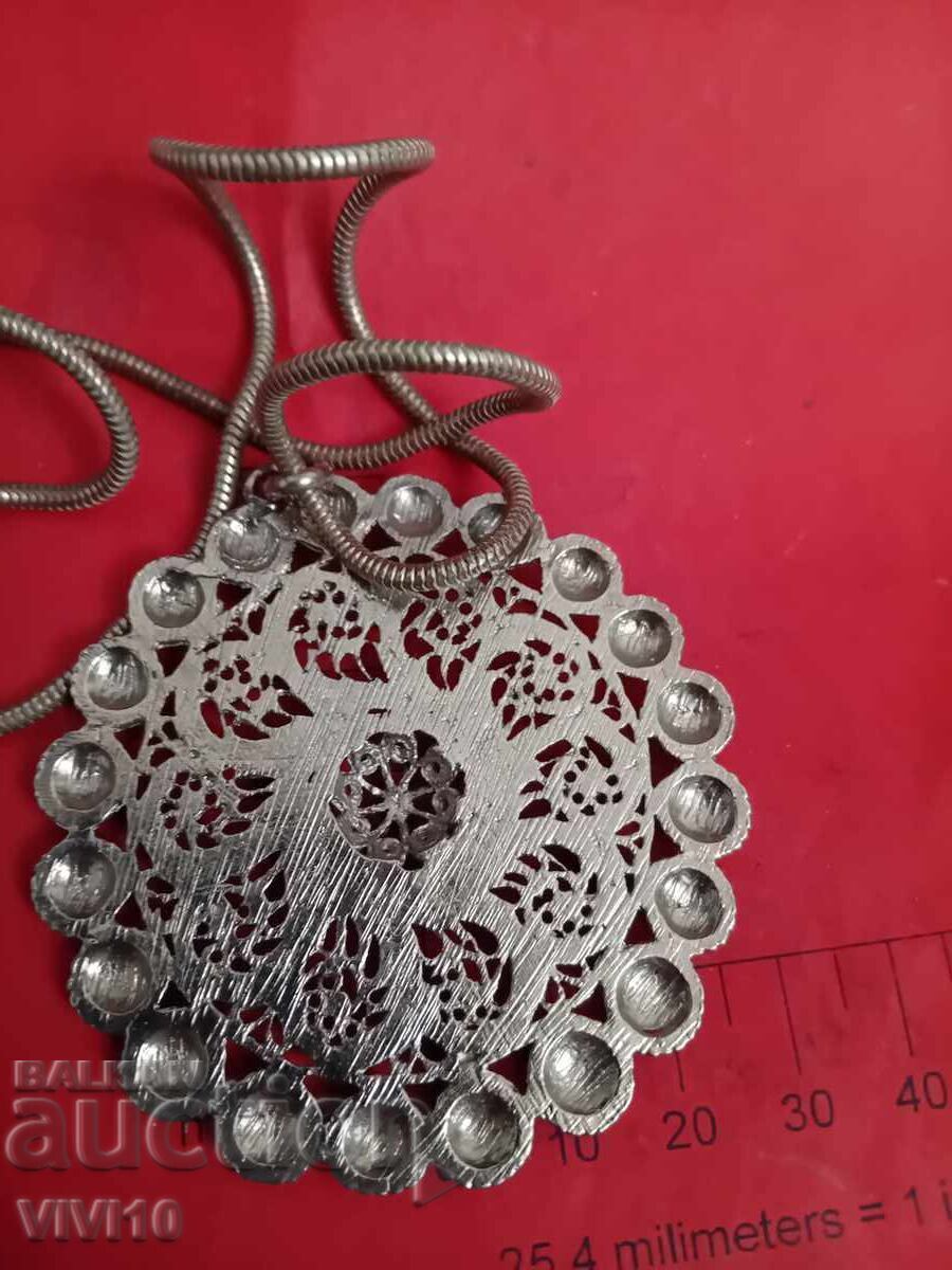 Colier vechi, filigran cu preț € 10.00 | 19.56 BGN