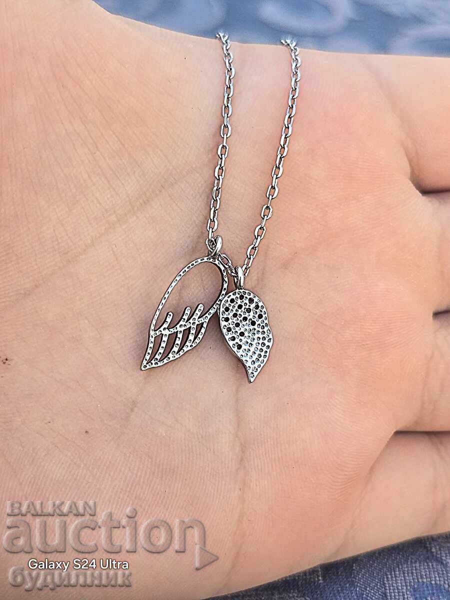 Аукцион Сребърен синджир с висулка. От 40см до 46см. Пускам над 100