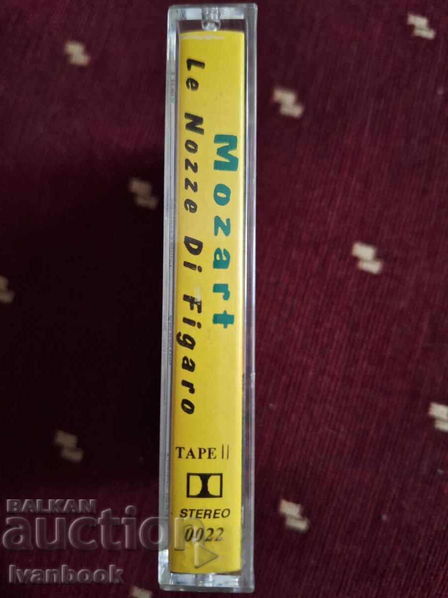 Аудио касета - Моцарт с цена 3.00 лв. | € 1.53 Аудио касета - Моцарт с цена 3.00 лв. | € 1.53