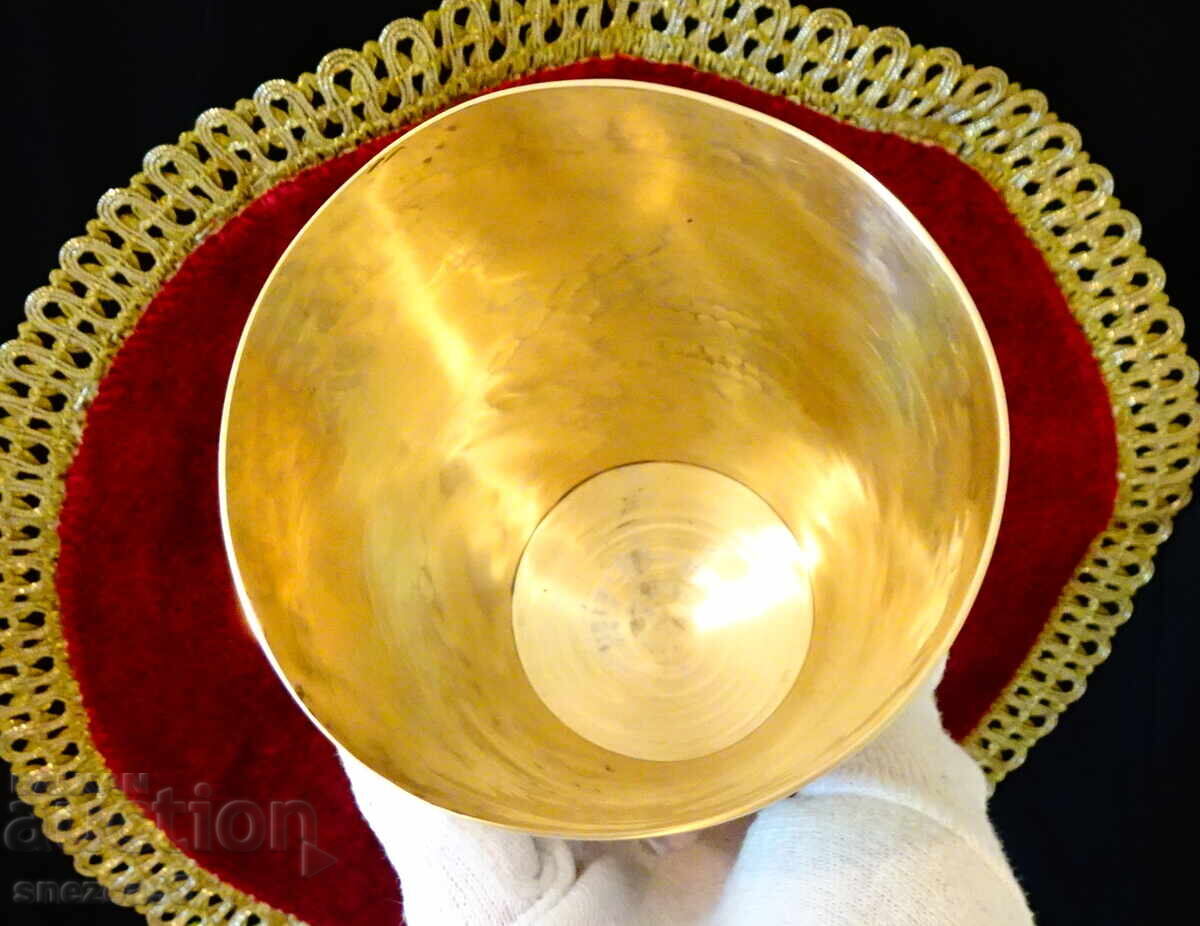 Δημοπρασία Αρχαία μπρούτζινη κούπα για βουτυρόγαλα, κούπα 700 ml