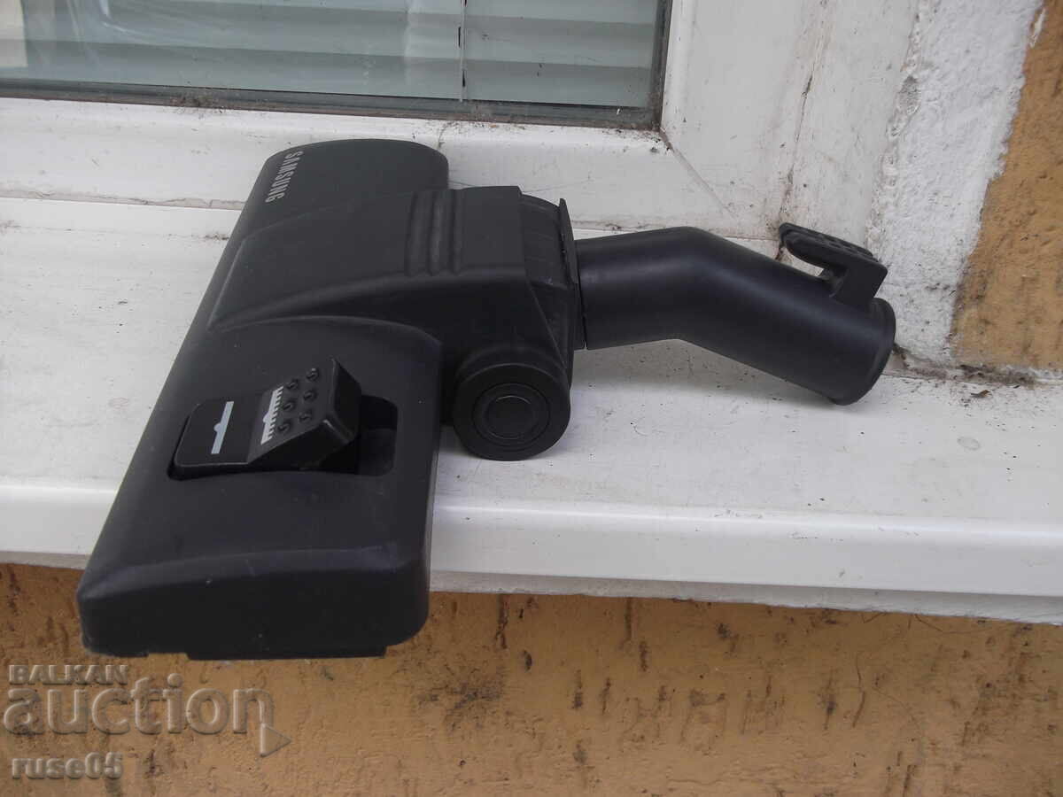 Delivery of Vacuum cleaner brush "SAMSUNG" Delivery of Vacuum cleaner brush "SAMSUNG"