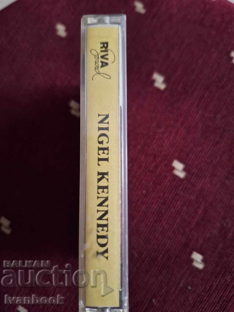 Αυτοκόλλητη ταινία ήχου - Νάιτζελ Κένεντι με τιμή 3.00 BGN | € 1.53