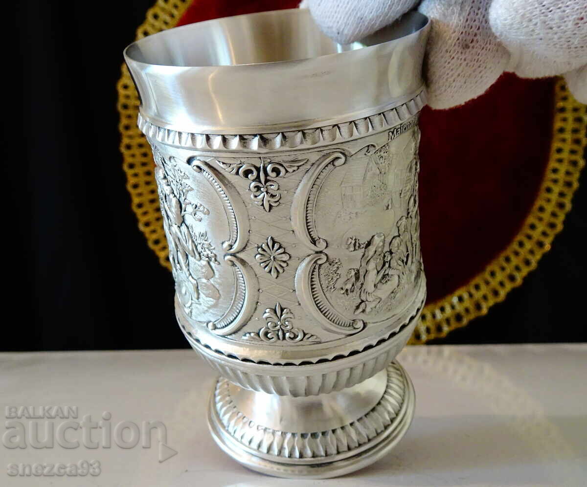 Δημοπρασία Κασσιτέρινη κούπα με ζωγραφιές Ερωτευμένοι, Ταξίδι, Άνοιξη