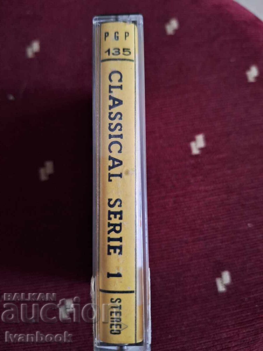 Caseta audio - Ravel cu preț 3.00 BGN | € 1.53