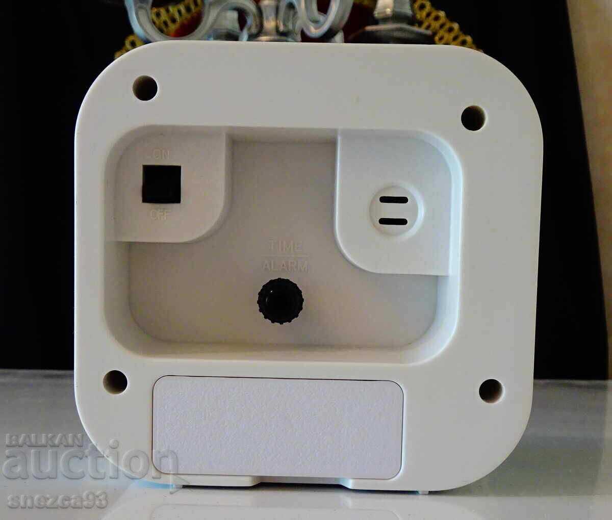 Аукцион Настолен часовник,будилник Seiko.