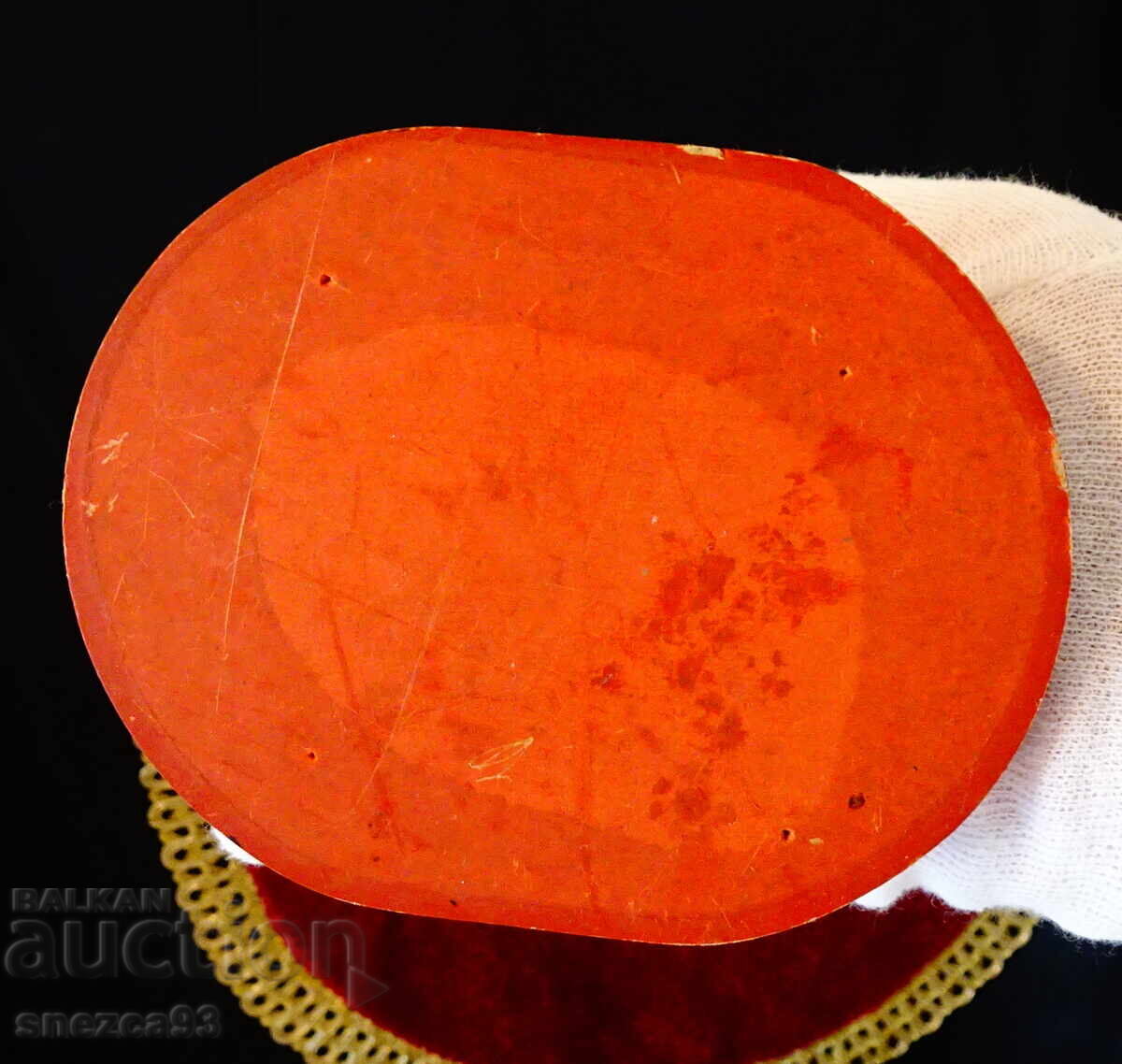 Porcelain figurine girl, dog, VH Collection - 7