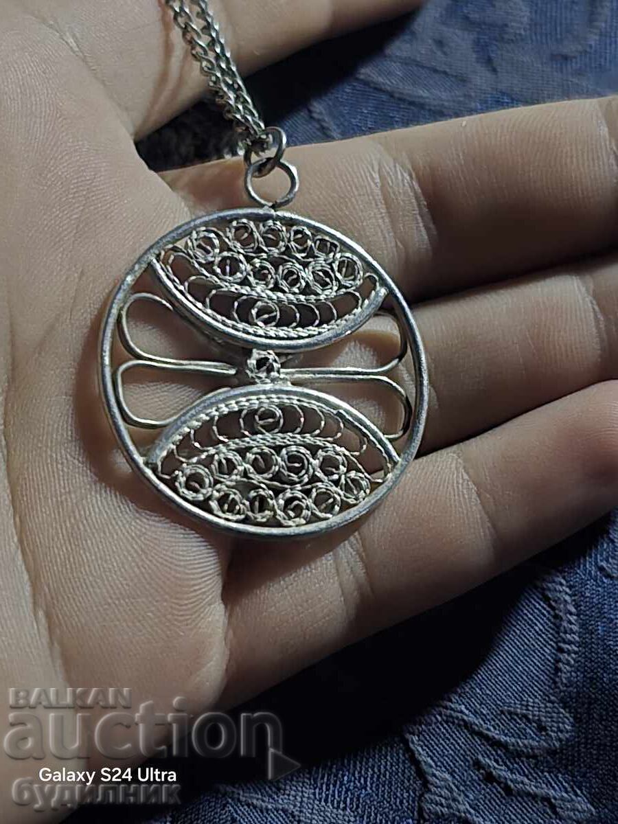 Delivery of Silver Massive Chain with Filigree Pendant. 65cm. Selling at Delivery of Silver Massive Chain with Filigree Pendant. 65cm. Selling at