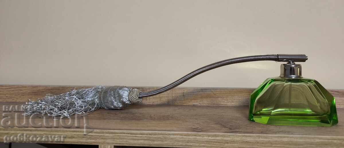 Sticla de parfum Art Deco din cristalul anilor '30 - Boemia