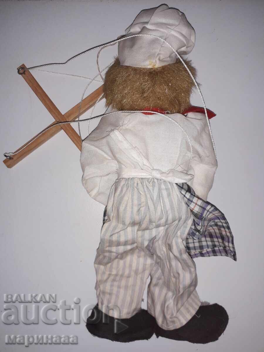 Delivery of OLD DOLL. MARIONETTE