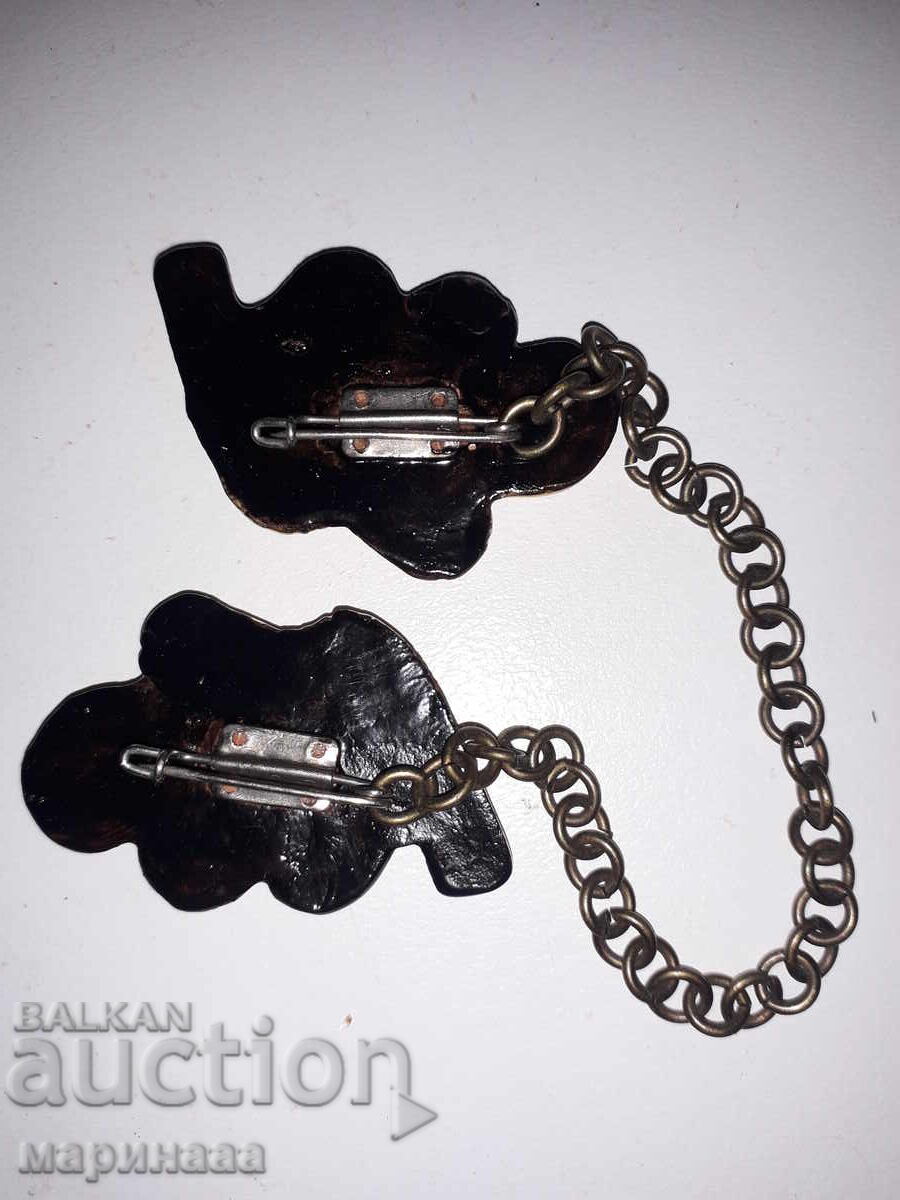 Auction BROOCH. CERAMICS Auction BROOCH. CERAMICS