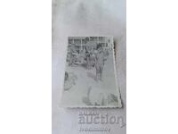 Снимка Малко момченце на плажа