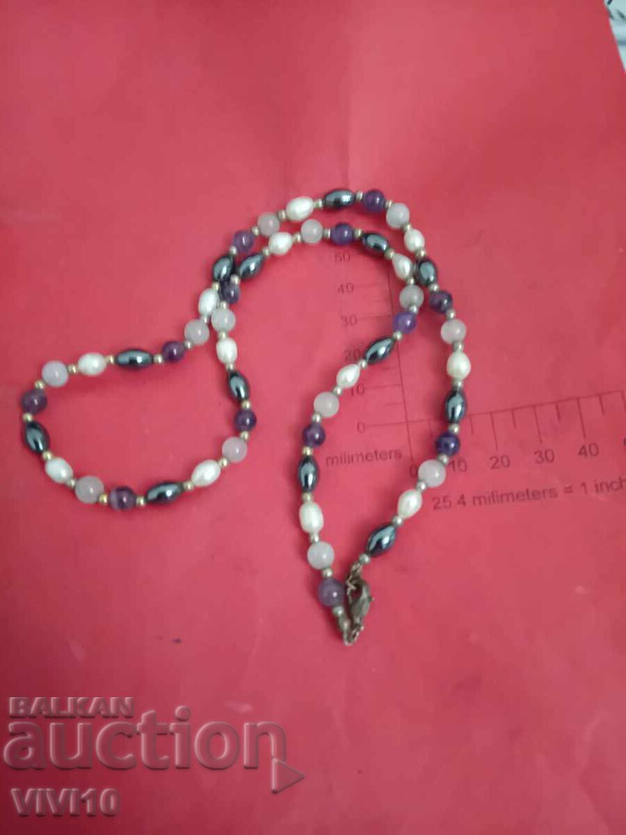 Старинно колие от хематит и перли с цена 30.00 лв. | € 15.34