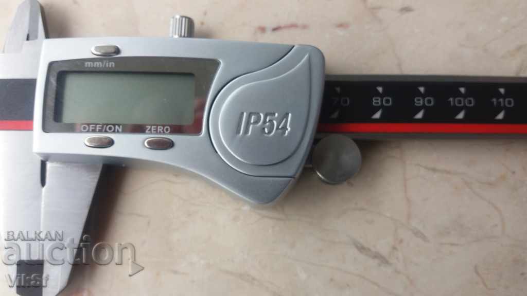 Цифров двустранен шублер(дигитален ) 0.01 - 150мм /СТОМАНЕН/ Цифров двустранен шублер(дигитален ) 0.01 - 150мм /СТОМАНЕН/