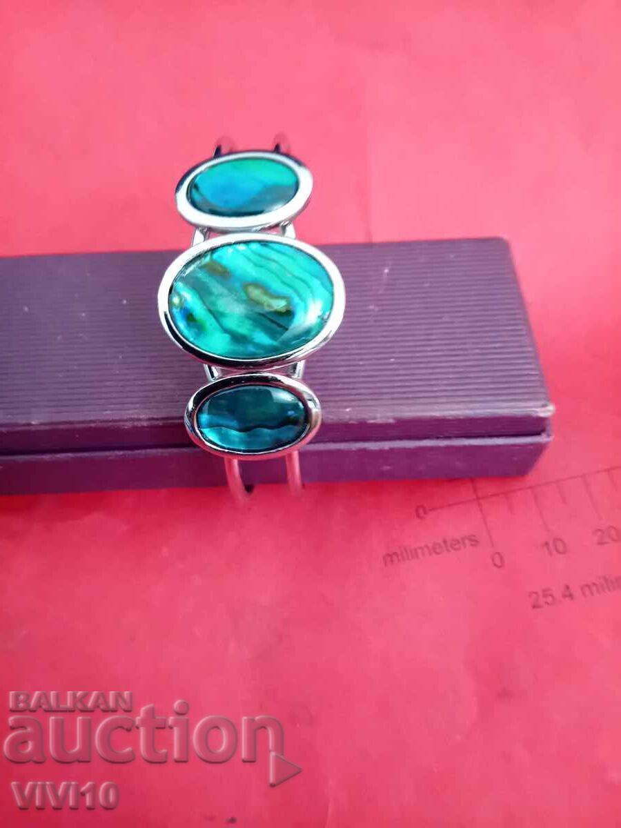 Brățară veche, sidef cu preț € 25.00 | 48.90 BGN