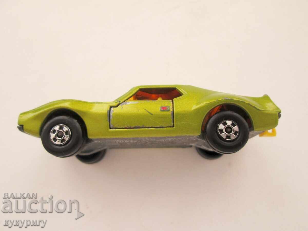 Delivery of Old metal AMX Javelin Matchbox Superfast No. 9 car