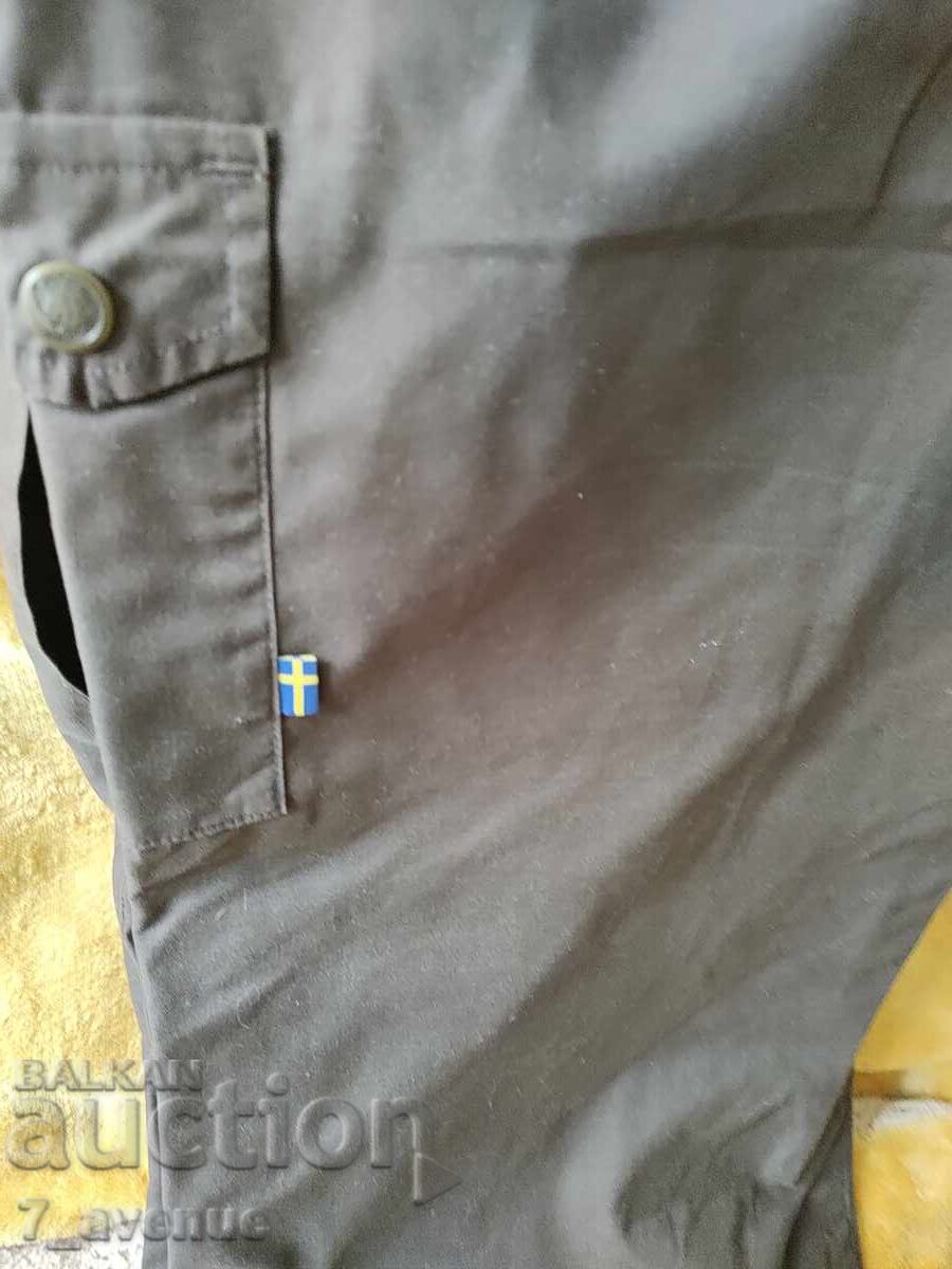 Delivery of Men's Trousers, Norway, Brand Quality, 2.09.25