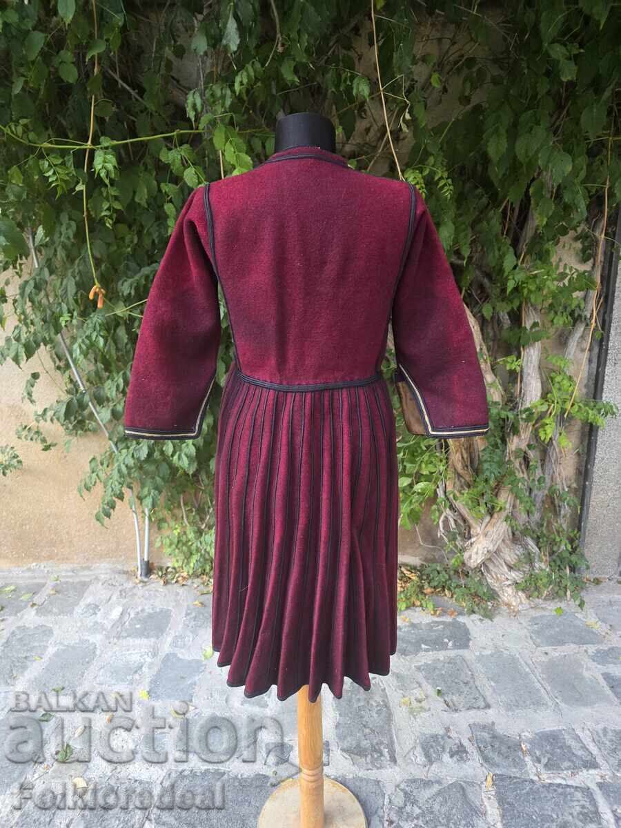 Γυναικεία ντόλαμα από Γαλικιώτικη Μιακική φορεσιά - 5 Γυναικεία ντόλαμα από Γαλικιώτικη Μιακική φορεσιά - 5