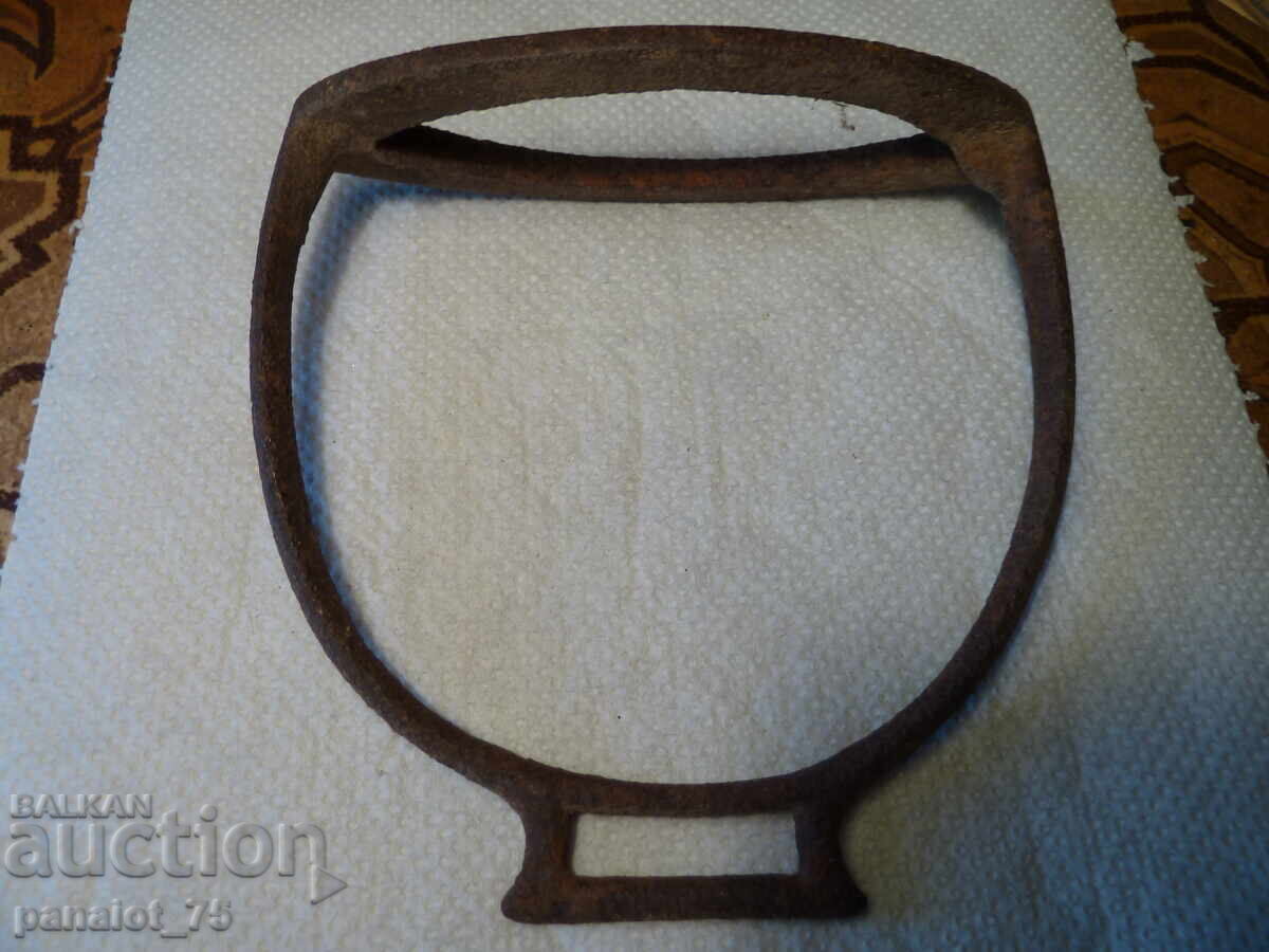 Доставка на СТАРО ЖЕЛЯЗНО СТРЕМЕ