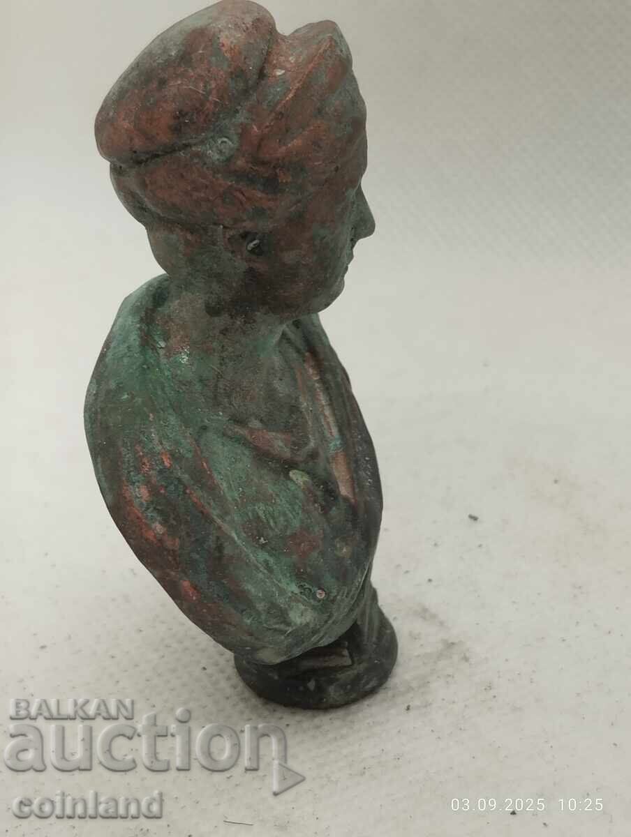 Delivery of Ancient Bronze Figurine Vibia Sabina REPLICA REPRODUCTION