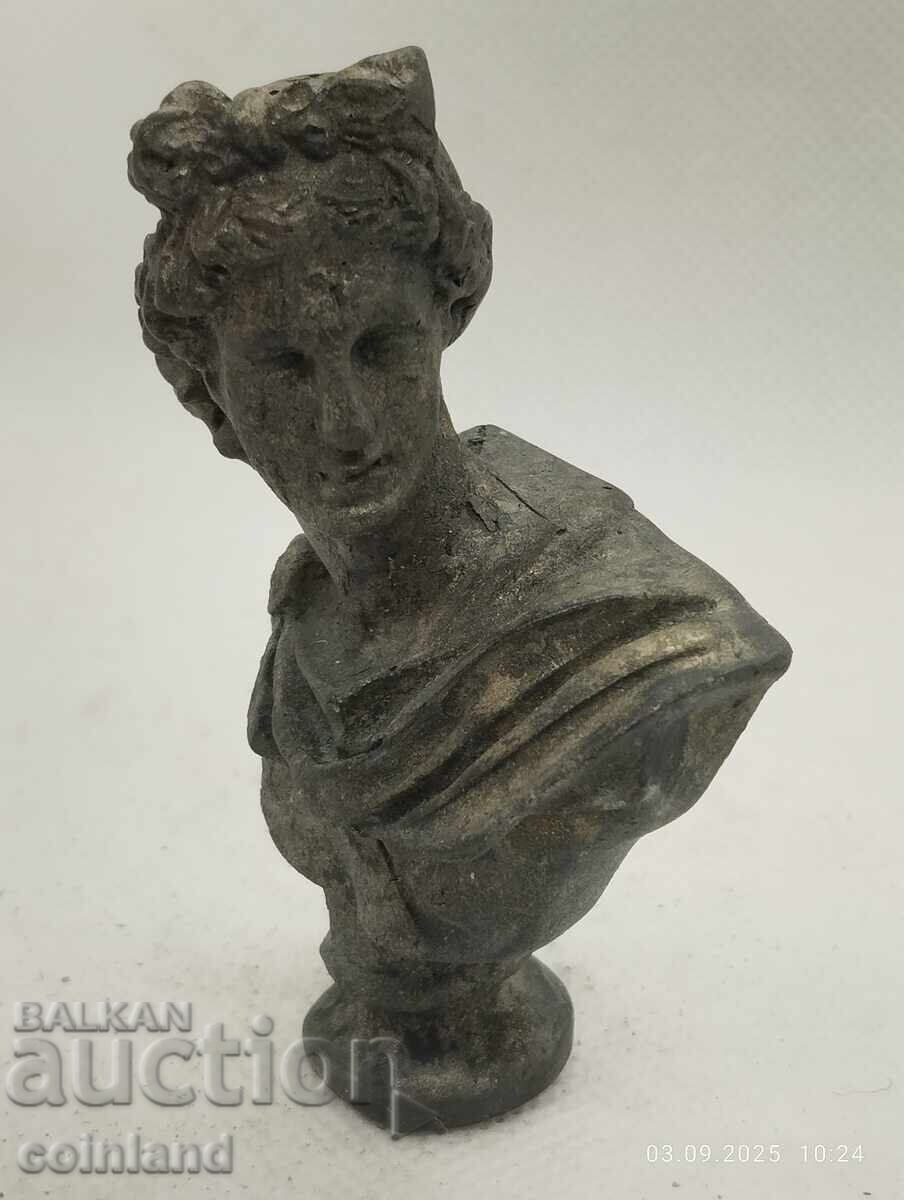 Antique Bronze Figurine REPLICA REPRODUCTION with price 40.00 BGN | € 20.45