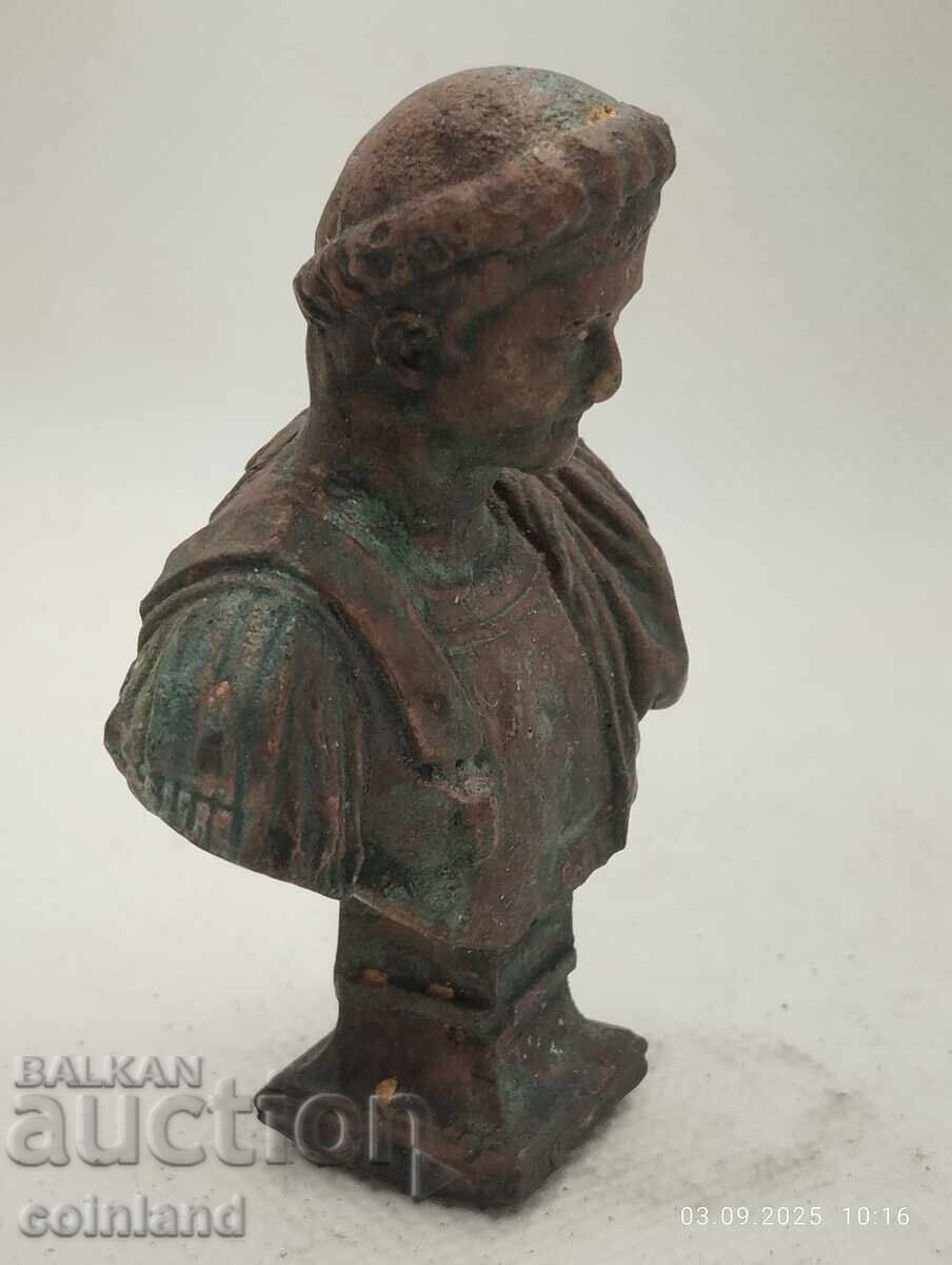 Delivery of Antique Bronze Figurine REPLICA REPRODUCTION Delivery of Antique Bronze Figurine REPLICA REPRODUCTION