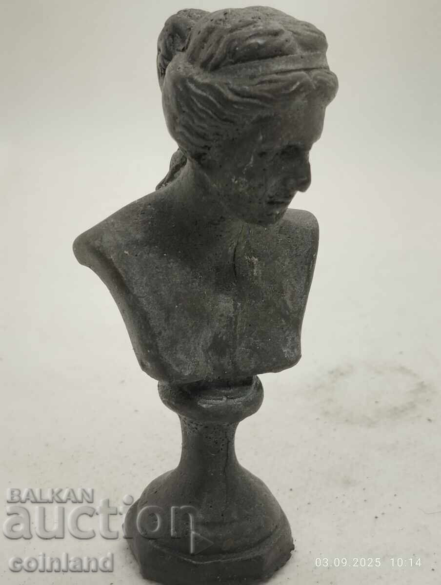 Delivery of Antique Bronze Figurine REPLICA REPRODUCTION