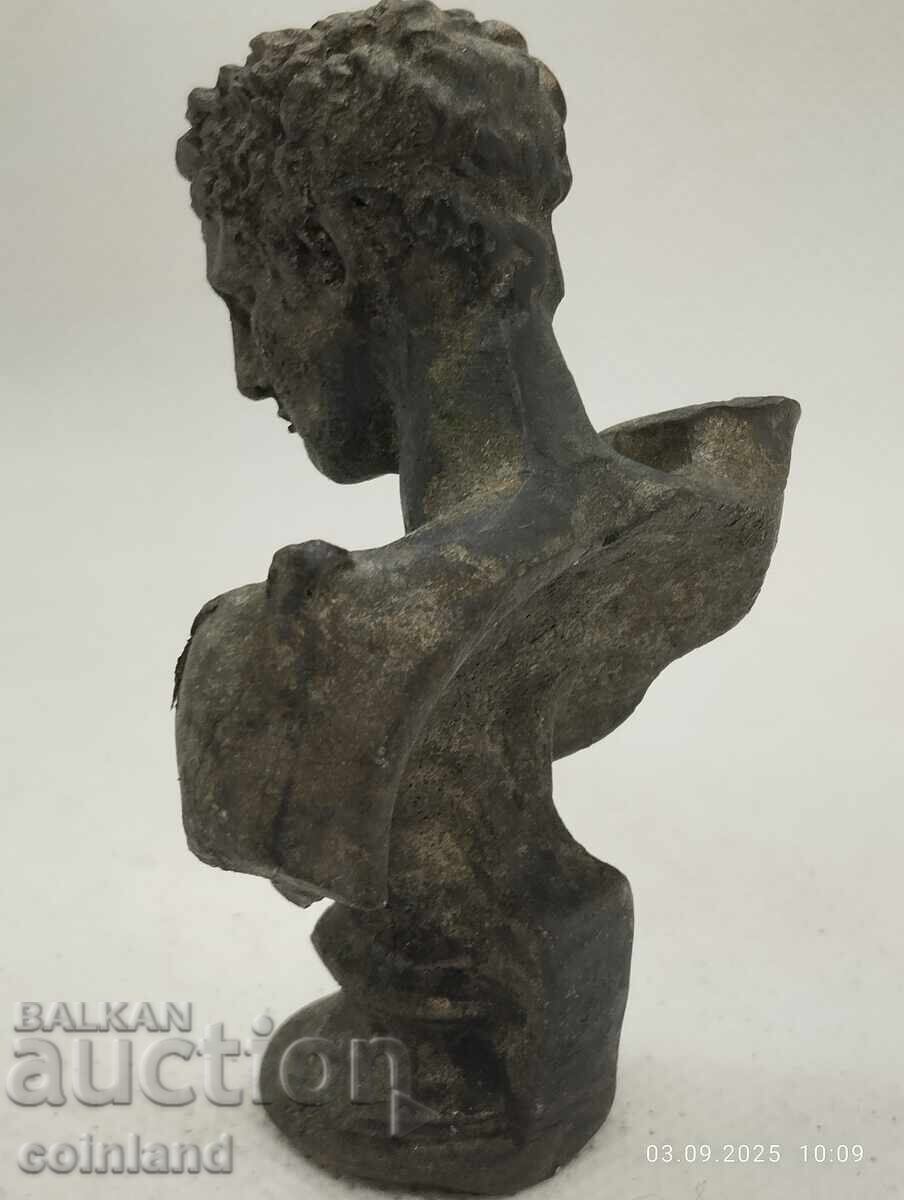 Auction Antique Bronze Figurine REPLICA REPRODUCTION Auction Antique Bronze Figurine REPLICA REPRODUCTION