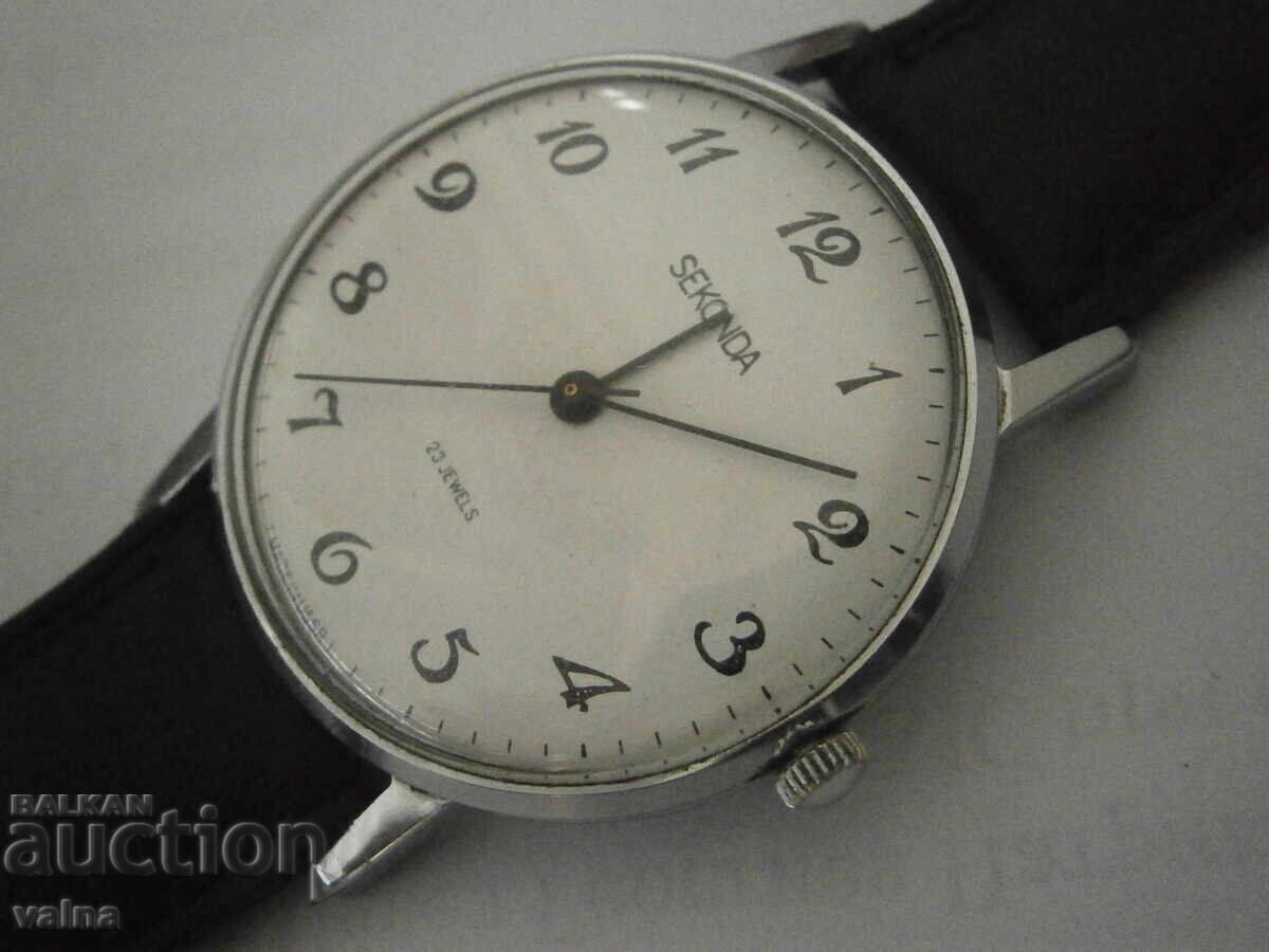 SEKONDA / POLJOT de luxe, 2209, 23 jewels, USSR, TOP! with price 120.00 BGN | € 61.36 SEKONDA / POLJOT de luxe, 2209, 23 jewels, USSR, TOP! with price 120.00 BGN | € 61.36