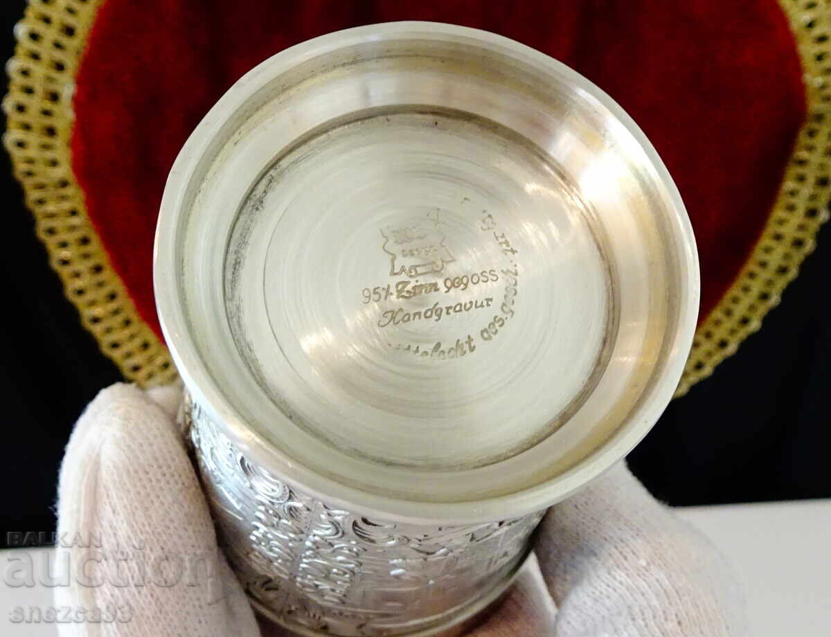 Чаша от калай за вино с пощальони. - 5