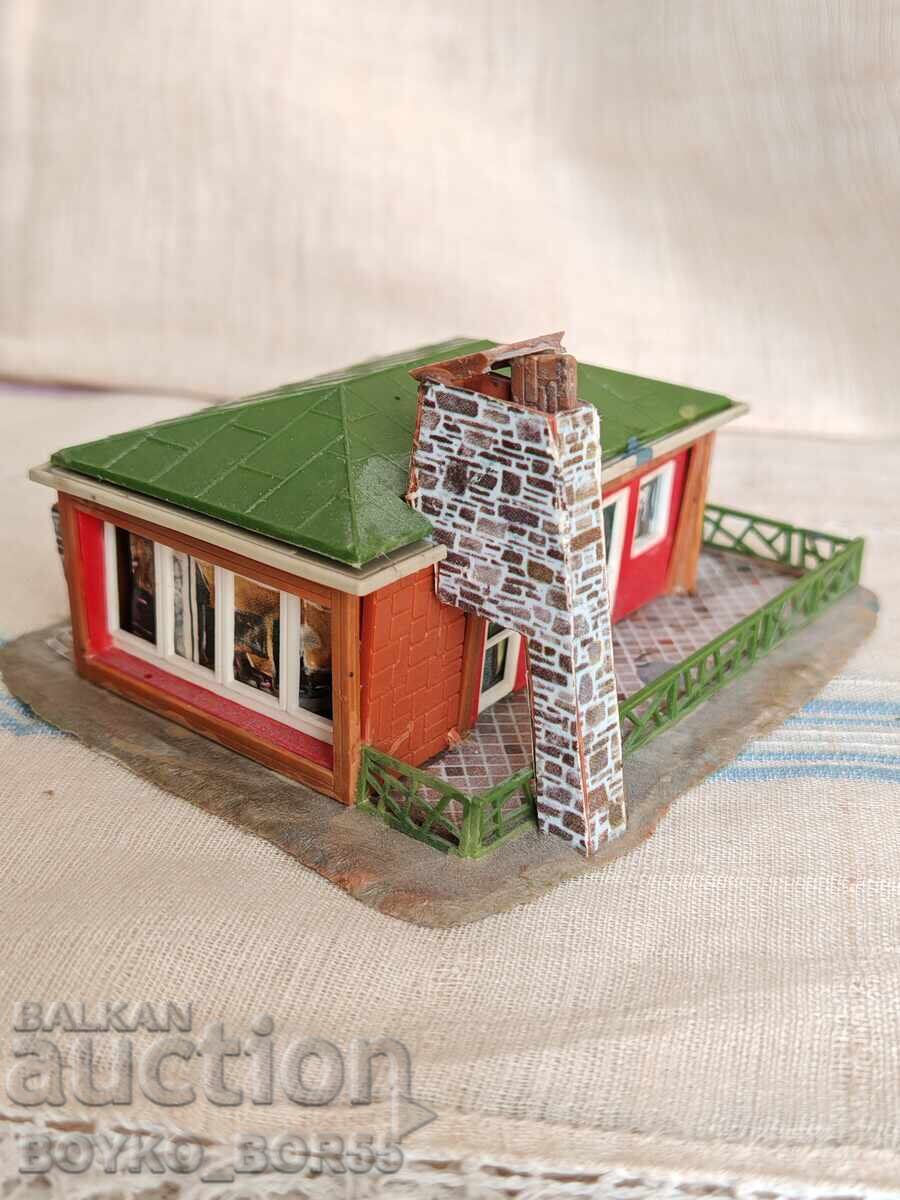 Old Canton Station for Children's Play Train Piko PIKO 1970s with price 160.00 BGN | € 81.81