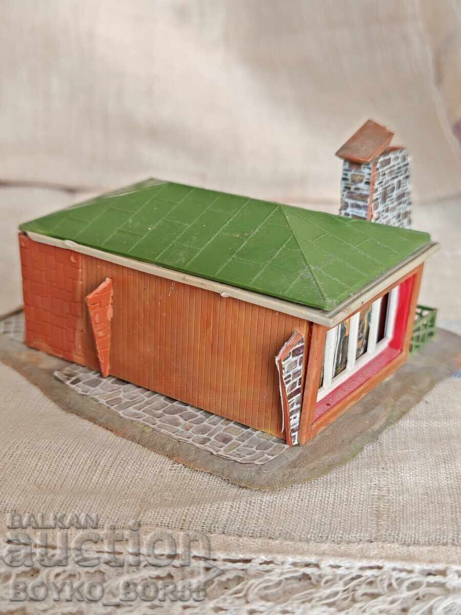 Auction  Old Canton Station for Children's Play Train Piko PIKO 1970s