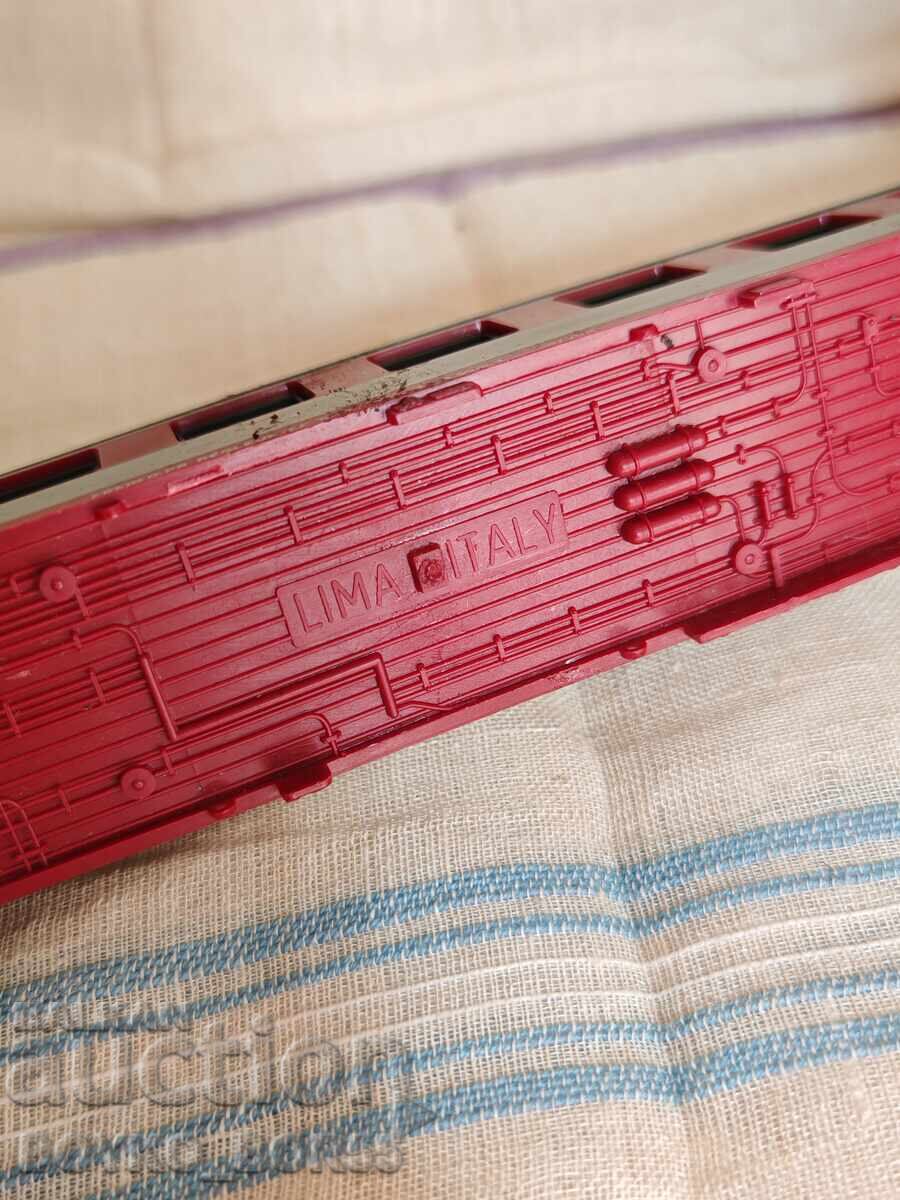 Delivery of Star Wagon for Children's Play Train Piko PIKO 1970s