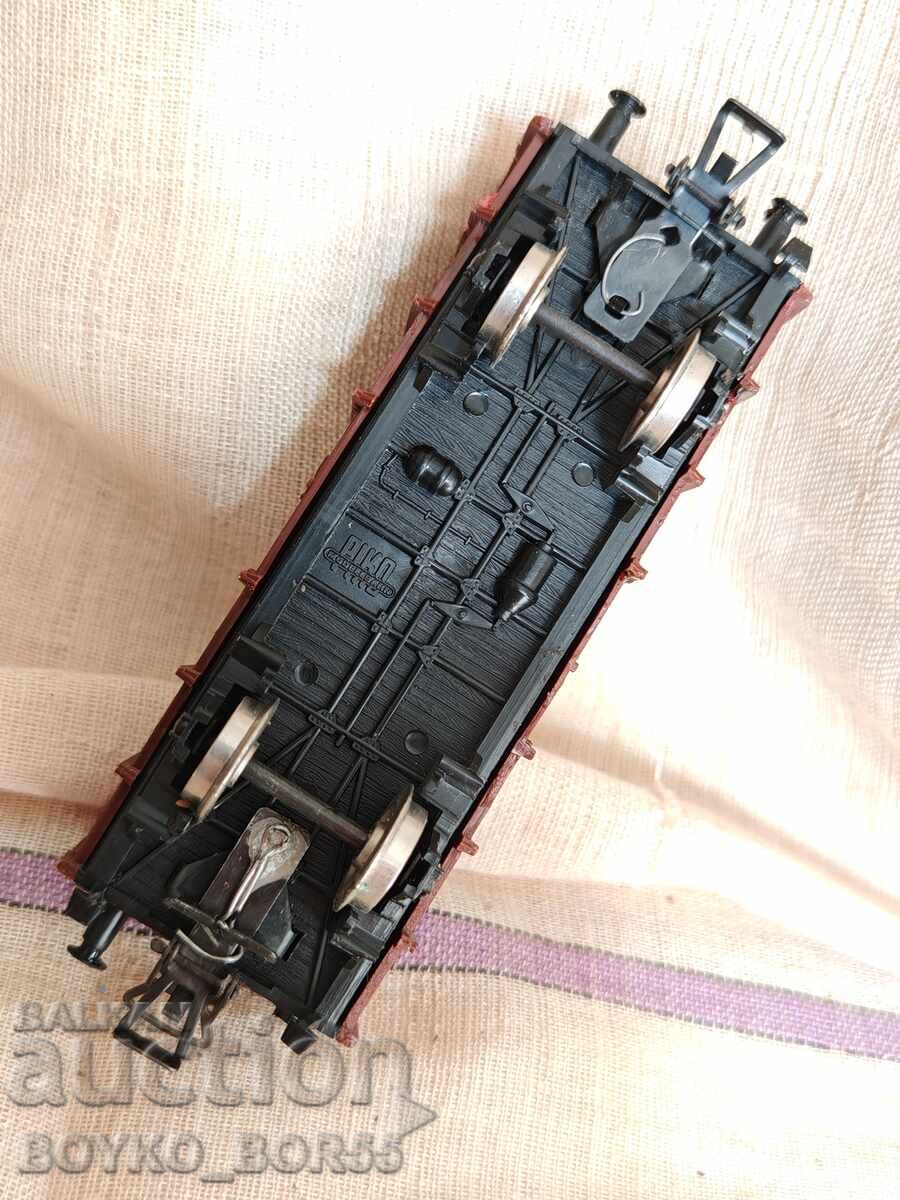 Δημοπρασία Παλιό Βαγόνι για Παιδικό Τρένο Πίκο PIKO 1970s