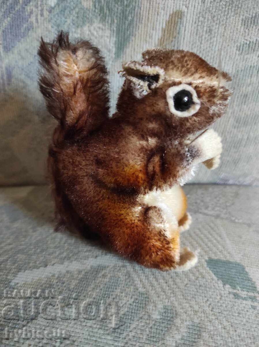 Аукцион Steiff Perry катерица Disney 1968.