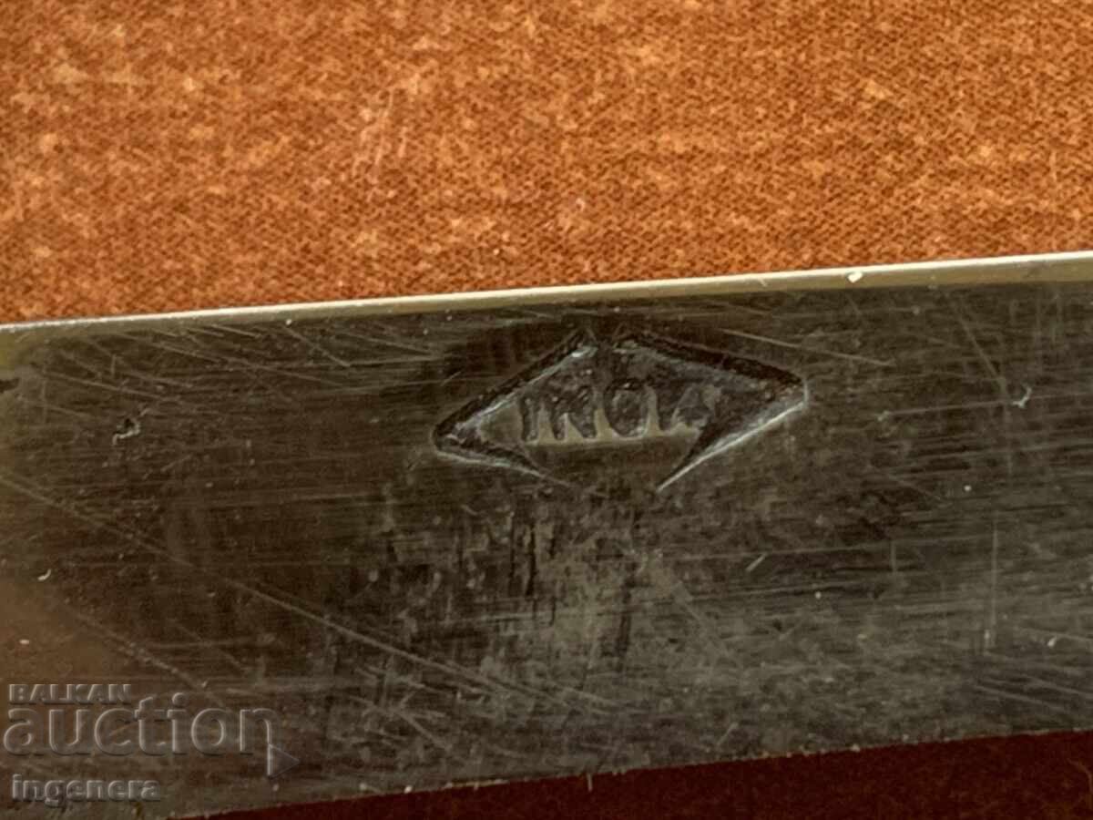 Auction  FOLDING KNIFE LEG ANTIQUE BLADE