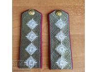 Epoleți generali-contemporan