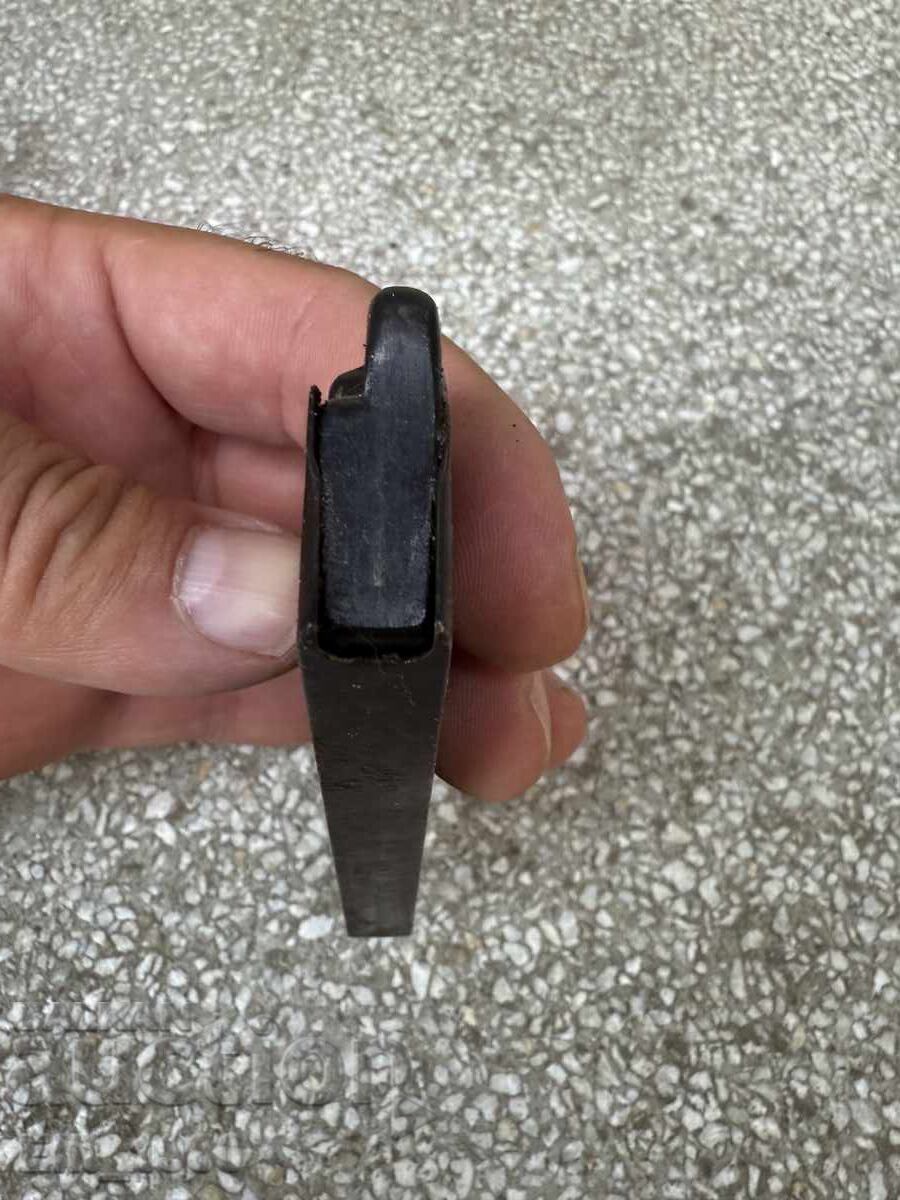 Auction Magazine for Radom Vis pistol Auction Magazine for Radom Vis pistol