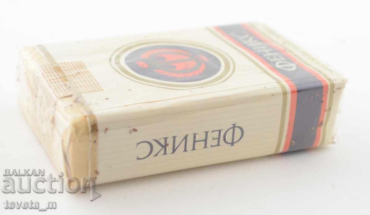 PHOENIX cigarettes, sealed with cellophane and a social banderole - 6 PHOENIX cigarettes, sealed with cellophane and a social banderole - 6