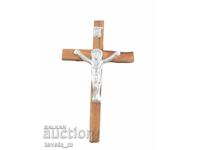 Cruce de lemn răstignire