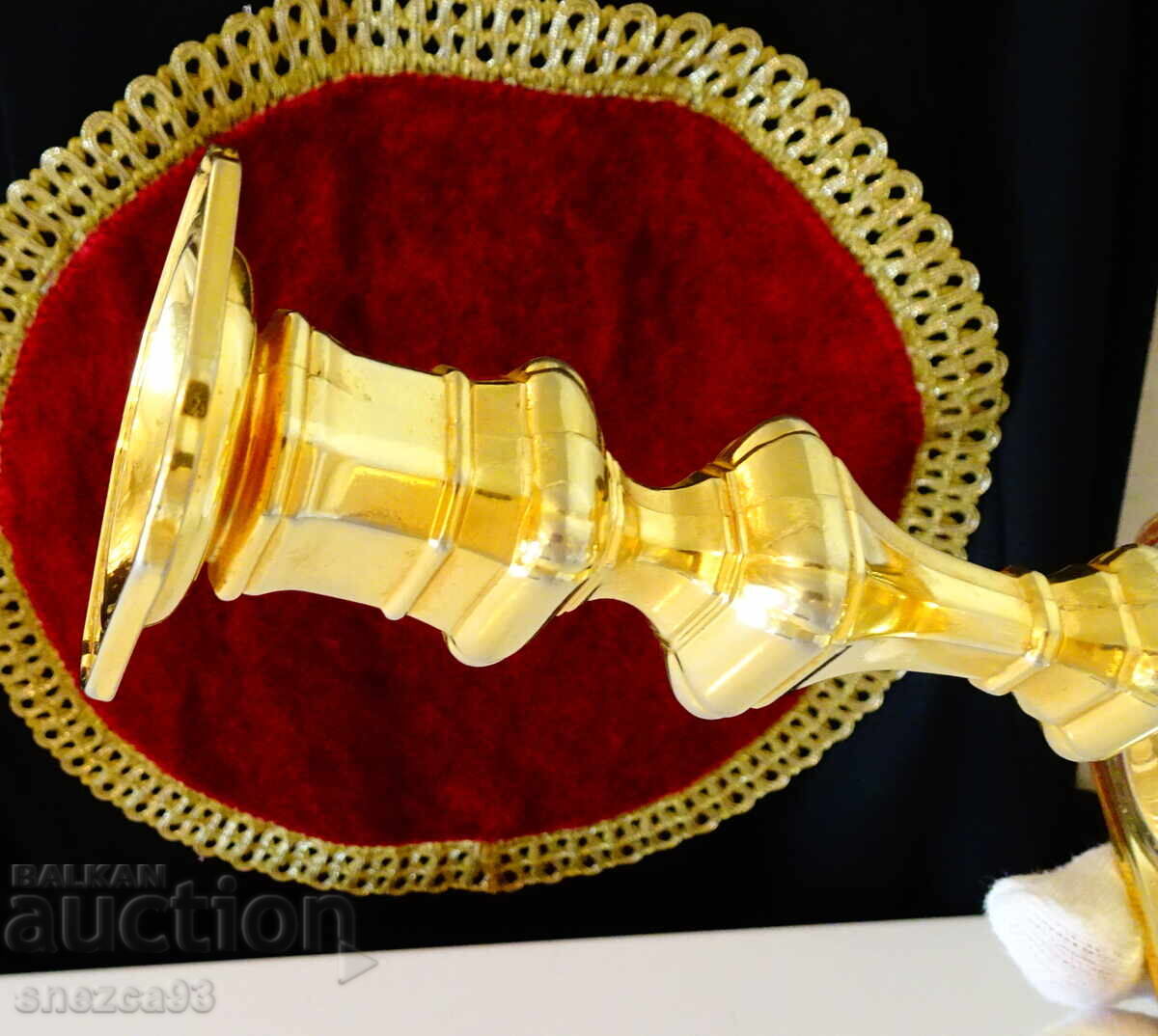 Delivery of Bronze candlestick BMF, thick gold plating, 565 g