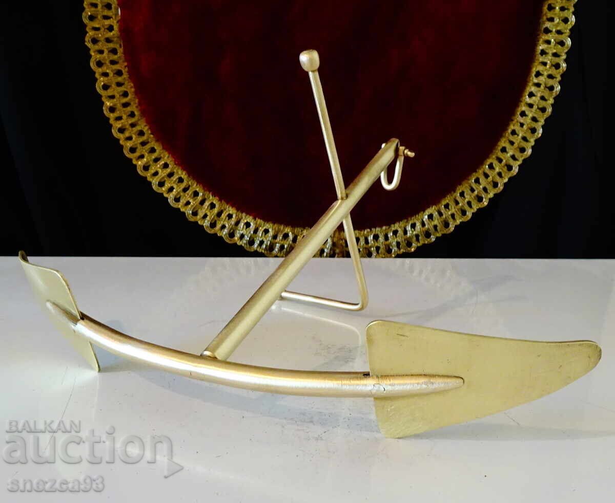 Бронзова морска котва 24 см. с цена 39.00 лв. | € 19.94