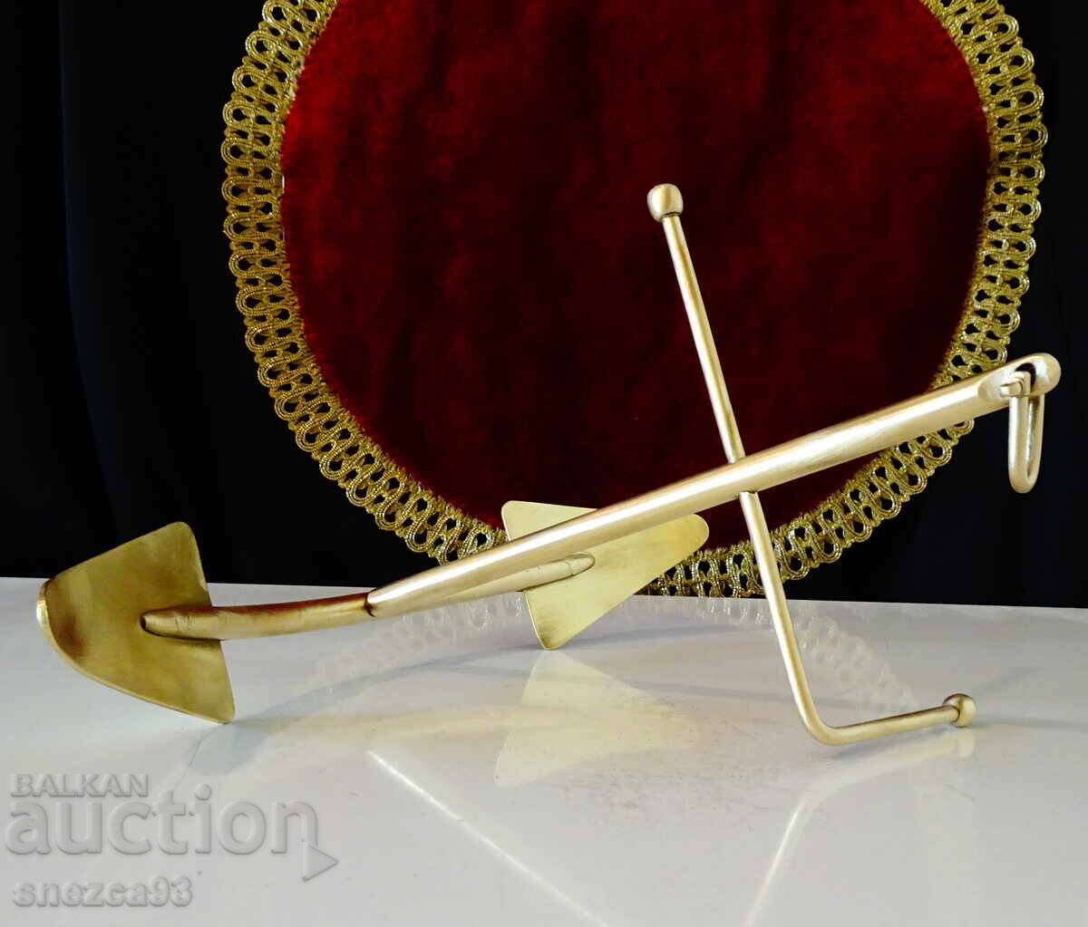 Аукцион Бронзова морска котва 24 см.