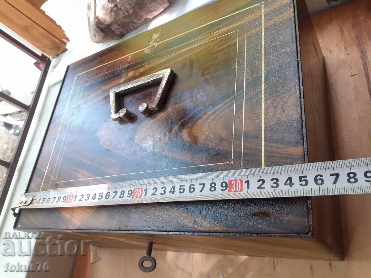 Παλαιό χρηματοκιβώτιο θησαυροφυλάκιο τράπεζα με κλειδί - 5