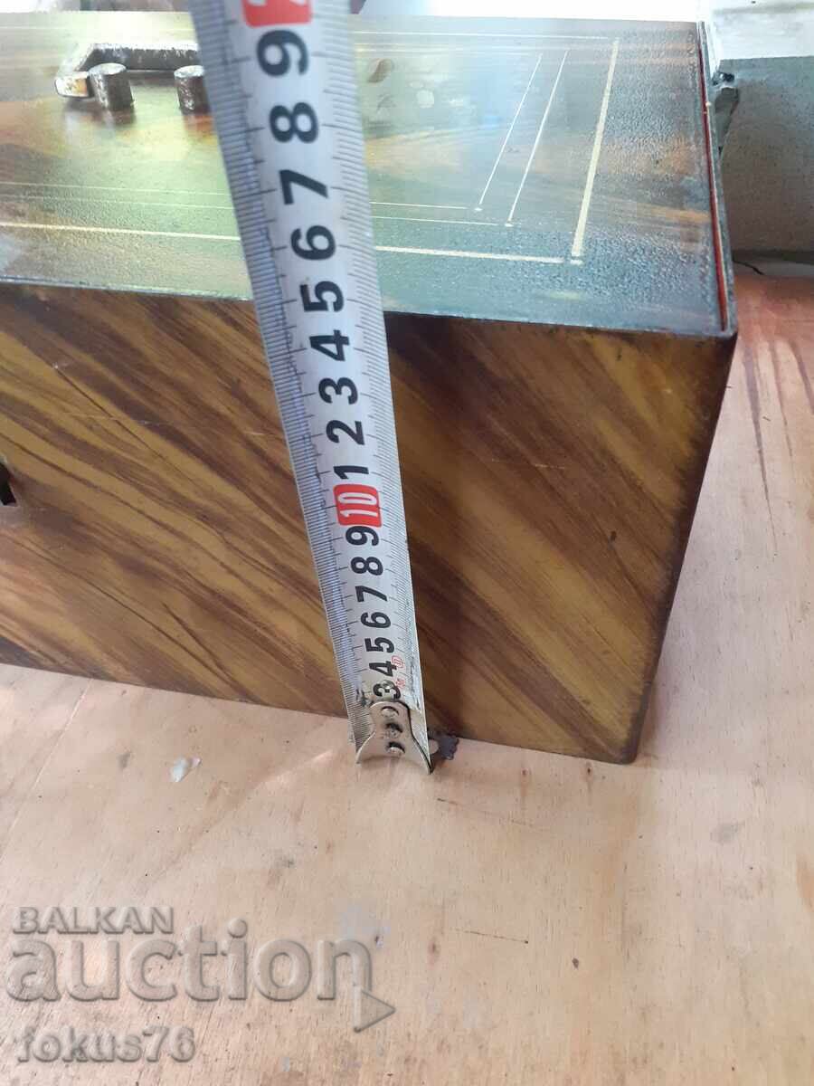 Παλαιό χρηματοκιβώτιο θησαυροφυλάκιο τράπεζα με κλειδί - 7